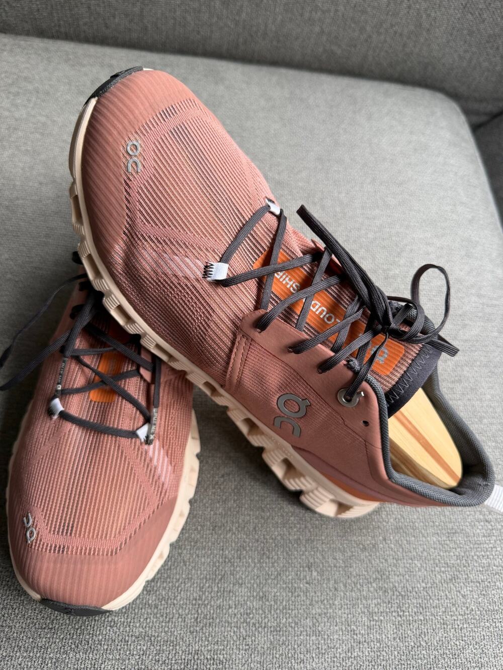 On Cloud x 3 Shift Women's 9.5 Fawn,Pink & Orange Training Running Shoes
